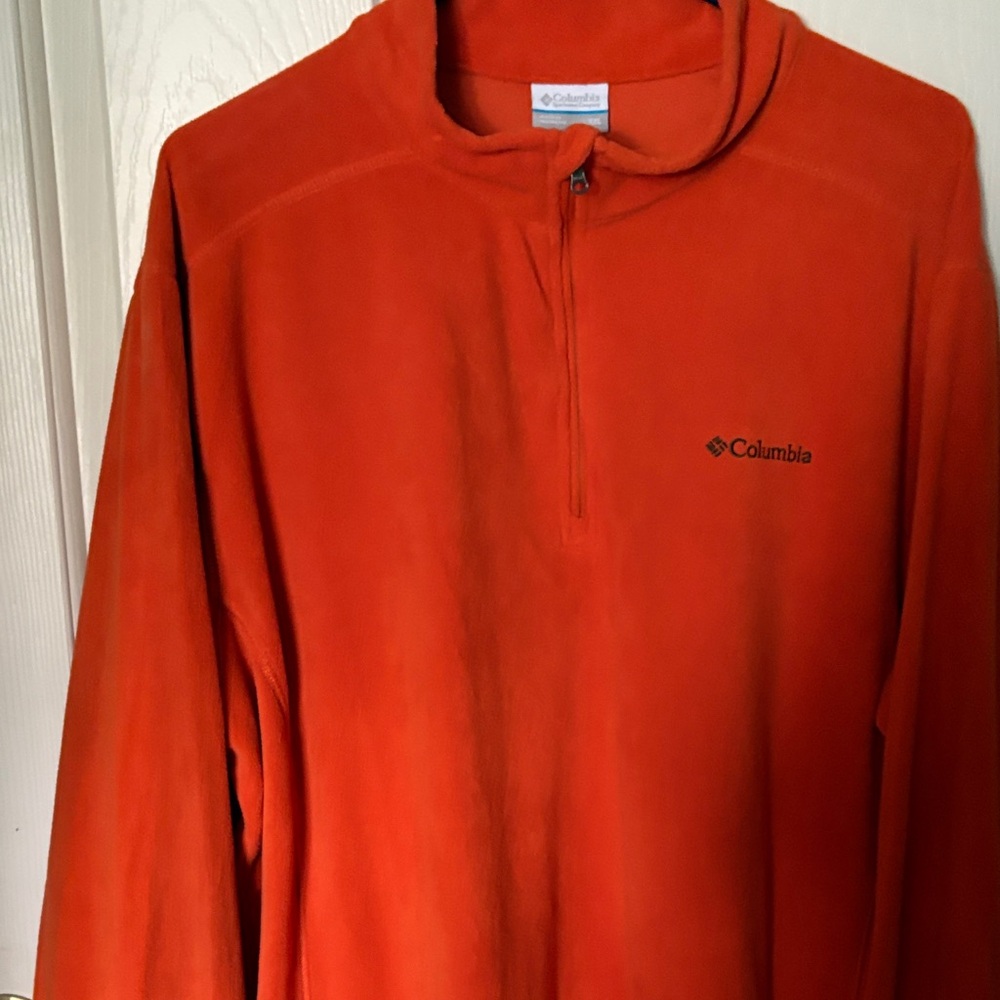 Columbia  Men’s XXL Top